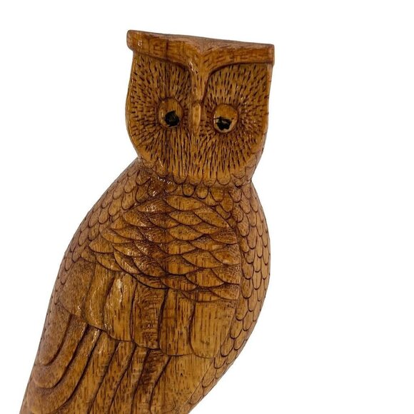 Hand Carved Owl on Stand One Piece Natural 9” Tall Lightweight - Picture 14 of 14